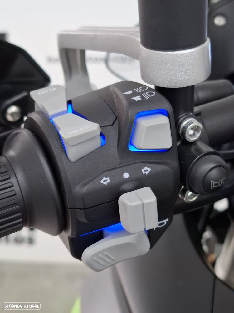 QJ Motor SRT 700 SX - 9