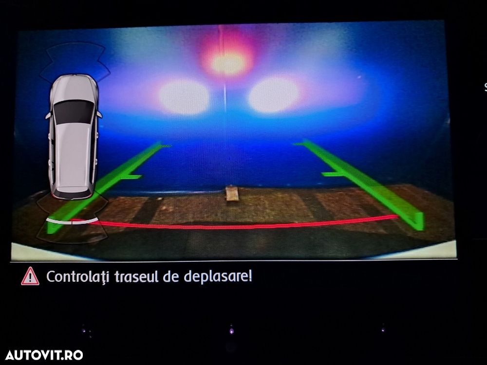 Volkswagen Golf - 14