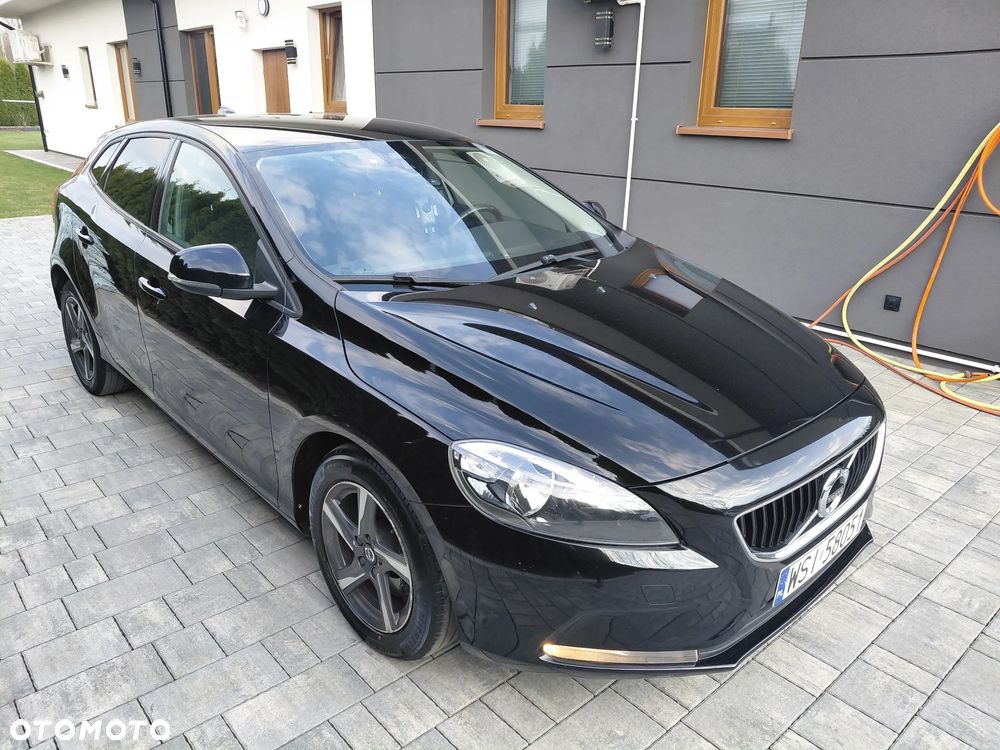 Volvo V40 T2 Summum - 4