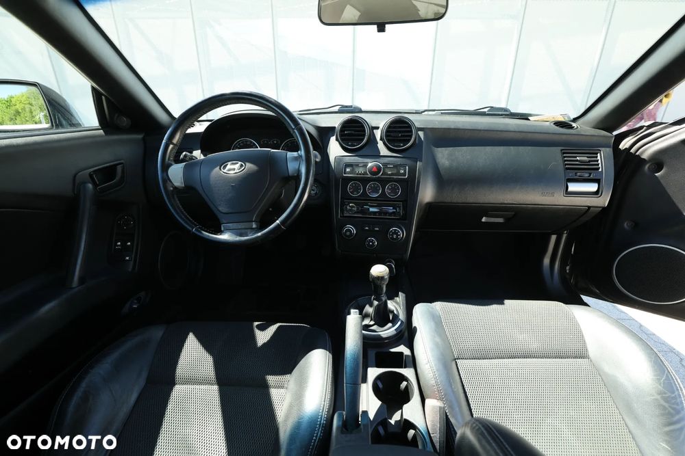 Hyundai Coupe 2.0 Dynamic - 11
