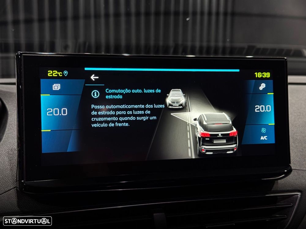 Peugeot 3008 1.6 Hybrid GT e-EAT8 - 20