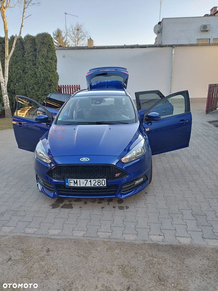 Ford Focus 2.0 TDCi ST - 16