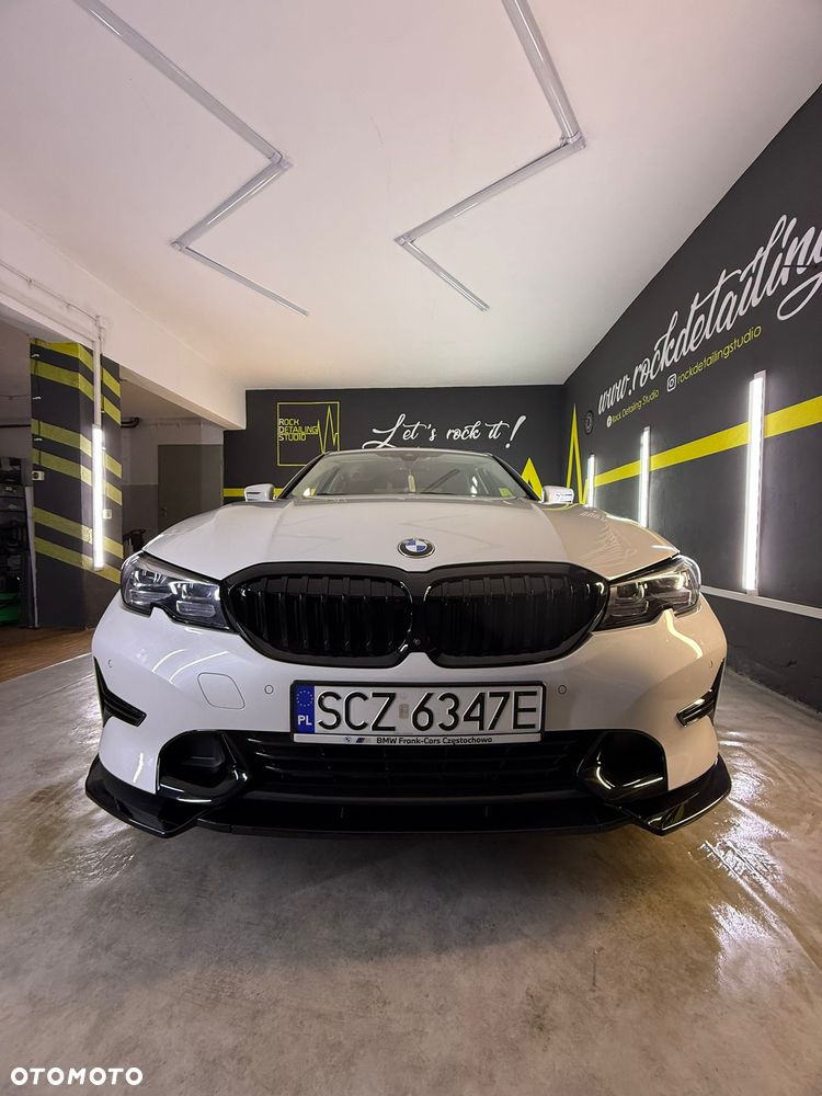 BMW Seria 3 318d MHEV Sport Line - 12