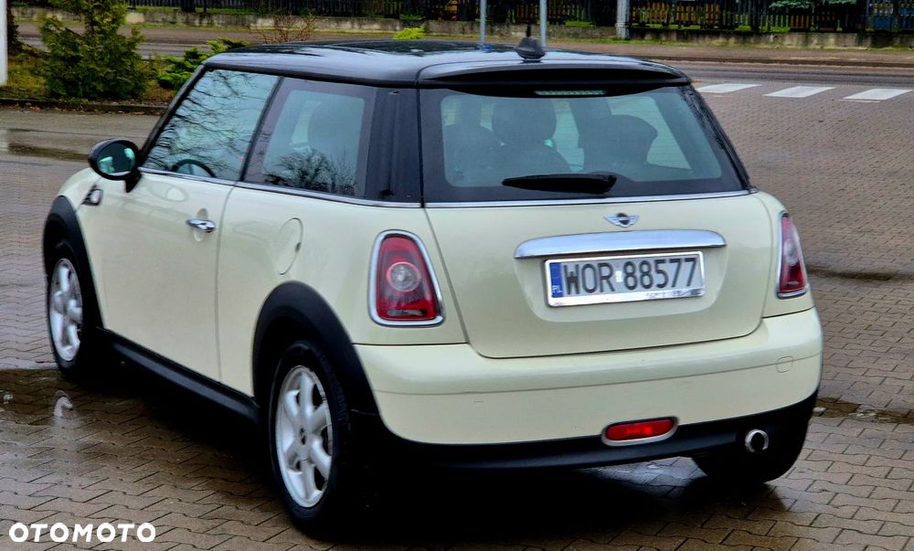 MINI Cooper 50 Camden - 7