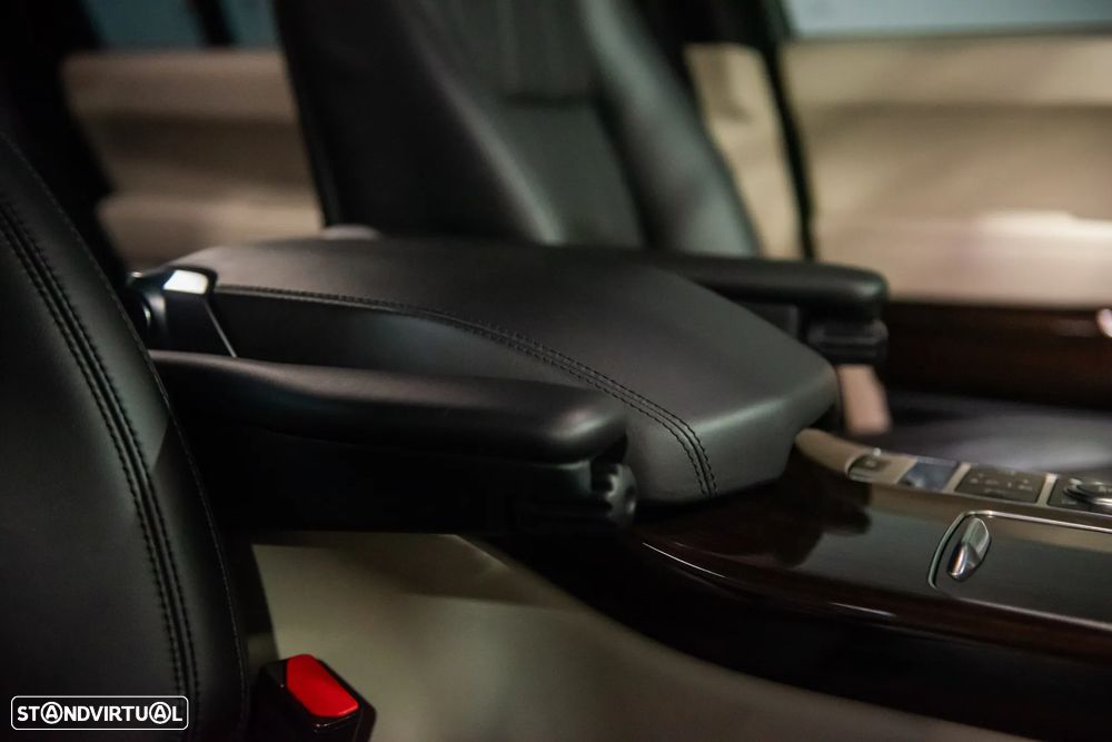 Land Rover Range Rover 4.4 SDV8 Vogue - 44