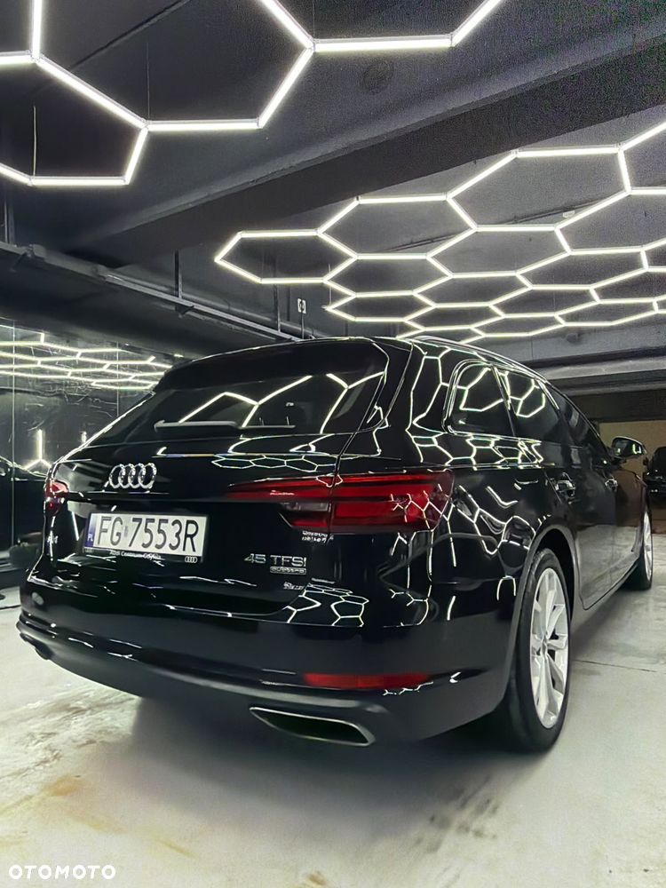 Audi A4 Avant - 18