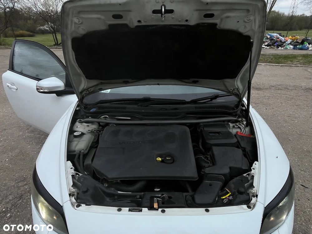 Volvo C30 2.0D R-Design - 11