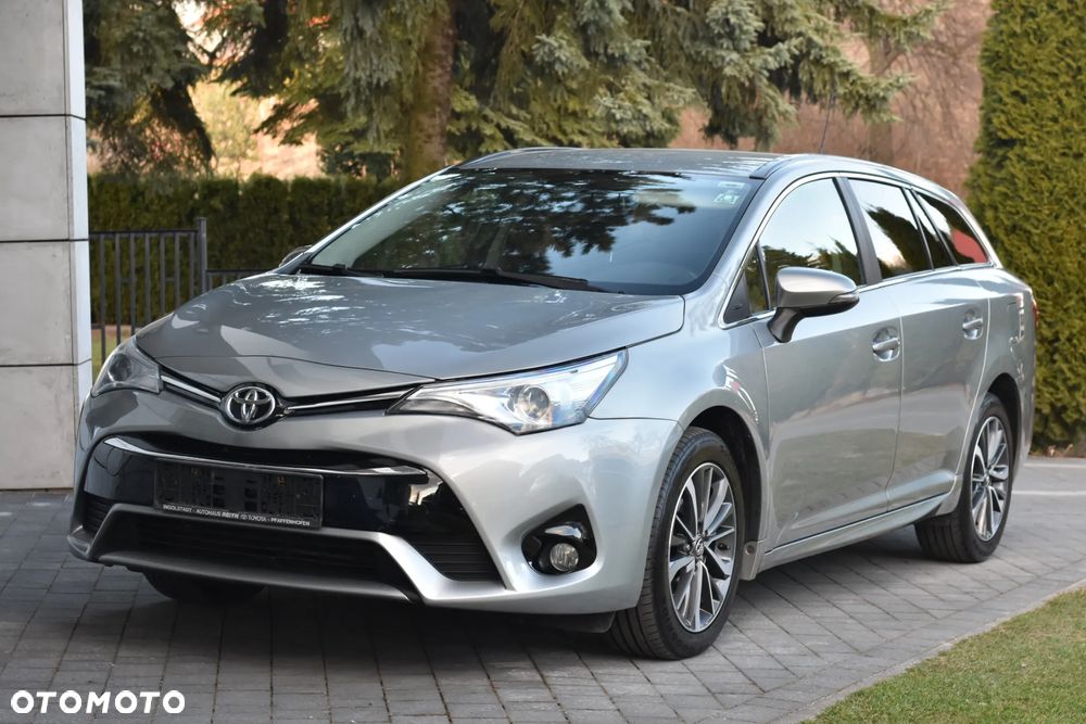 Toyota Avensis - 3