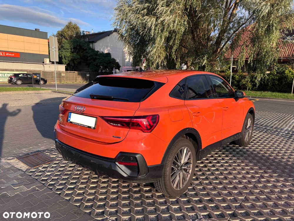 Audi Q3 40 TFSI Quattro S tronic - 4