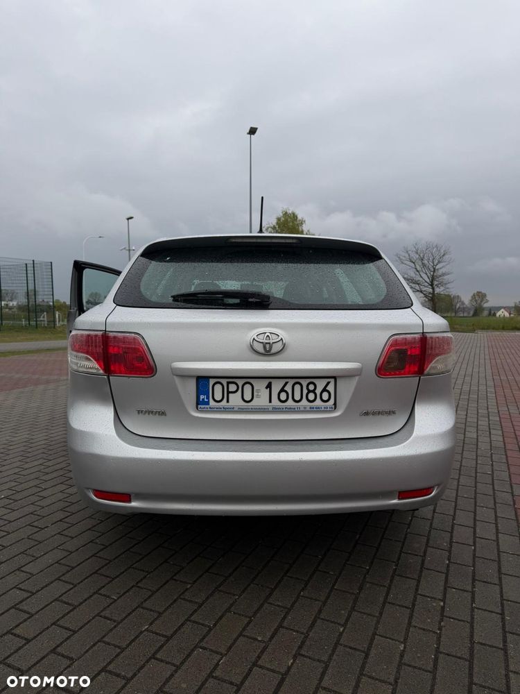 Toyota Avensis 2.0 D-4D Luna - 9