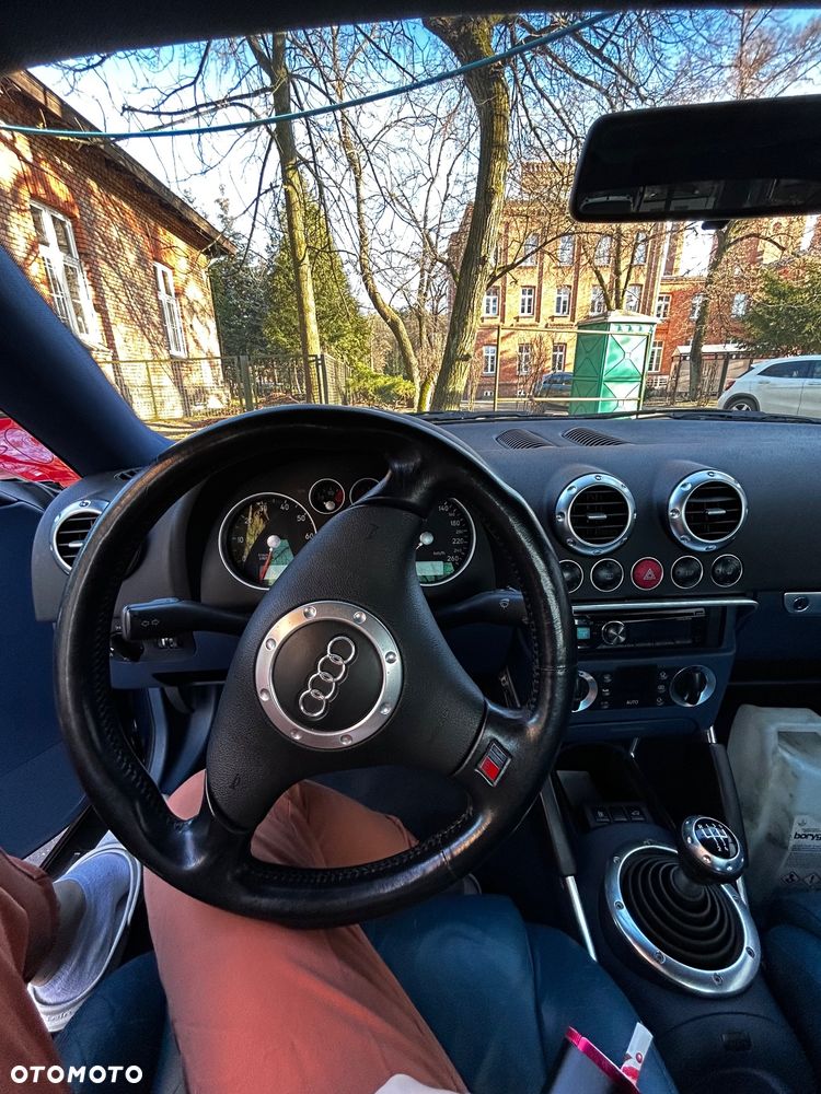 Audi TT Coupé 1.8T - 5