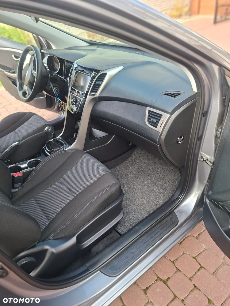 Hyundai i30 - 10