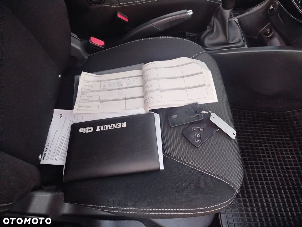 Renault Clio 1.2 16V 75 LIMITED - 27