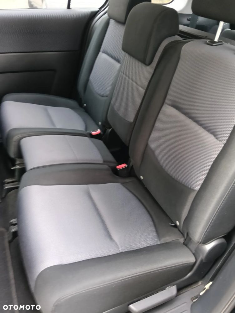 Mazda 5 - 3