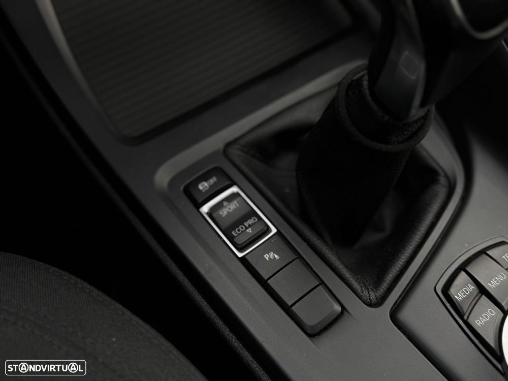 BMW X1 16 d sDrive - 53