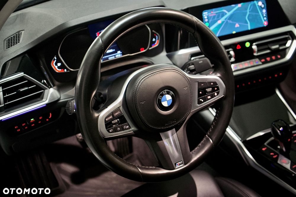 BMW Seria 3 318i Sport Line sport - 18