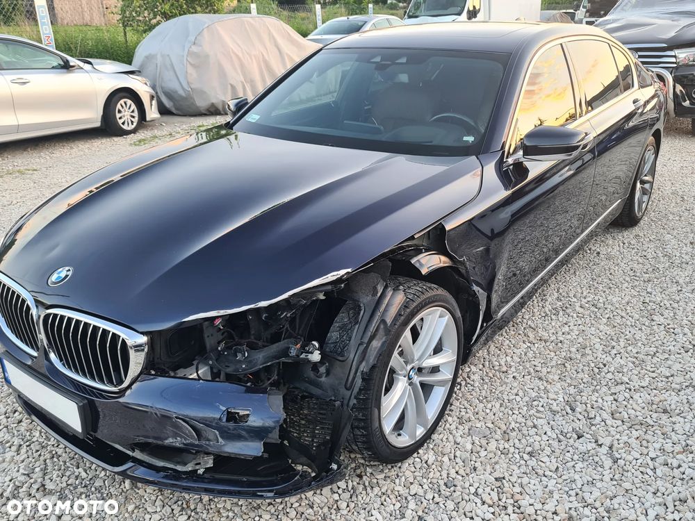 BMW Seria 7 750Ld xDrive - 18