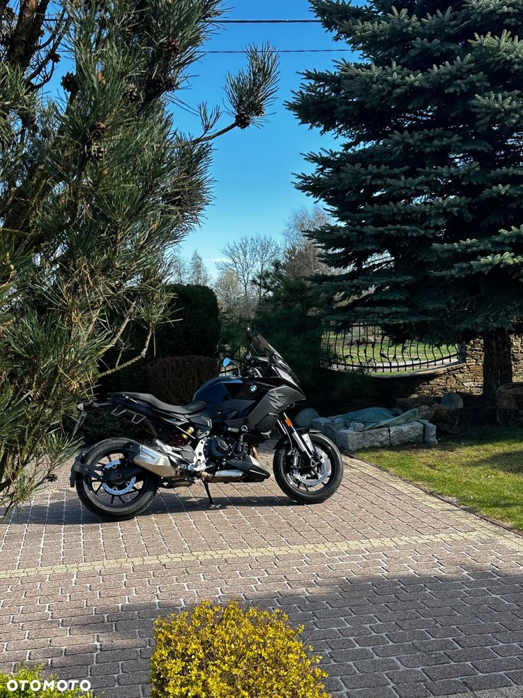 BMW XR - 11