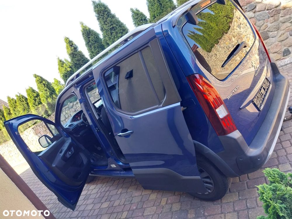 Peugeot Rifter - 16