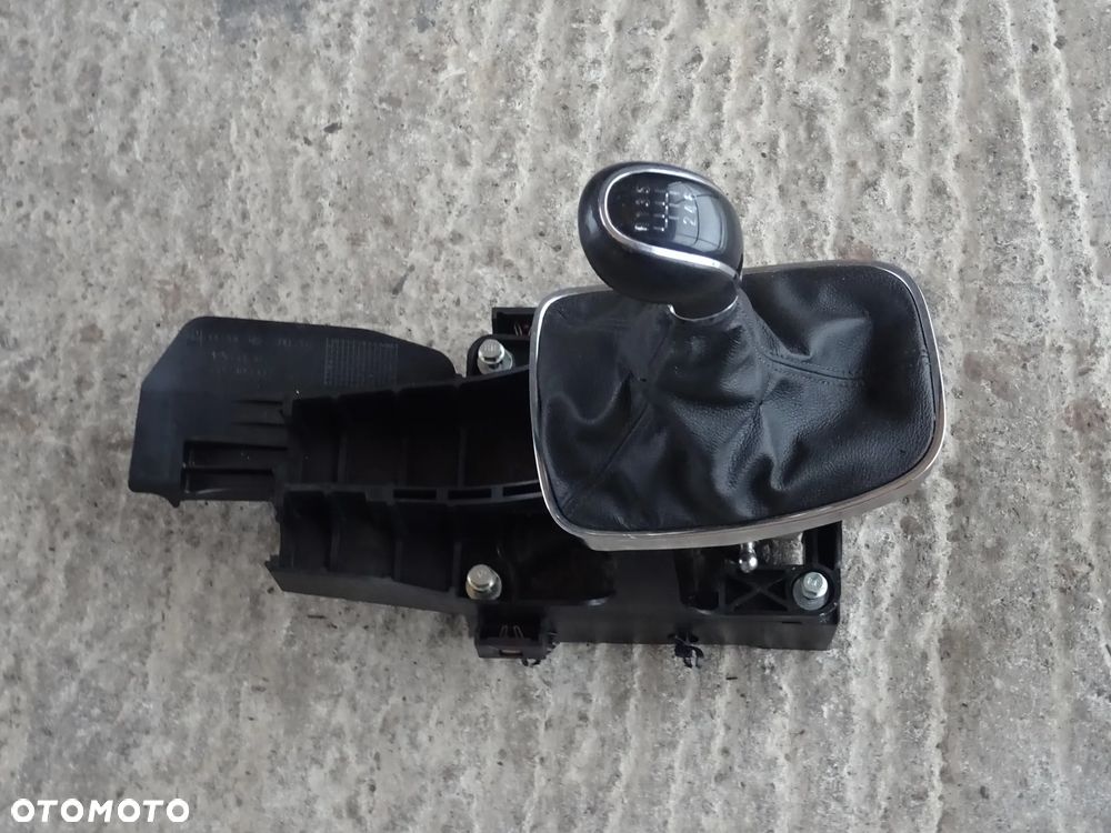 OPEL INSIGNIA A ASTRA J LEWAREK MECHANIZM MIESZEK GAŁKA 6 - BIEGÓW M32 F40 - 20