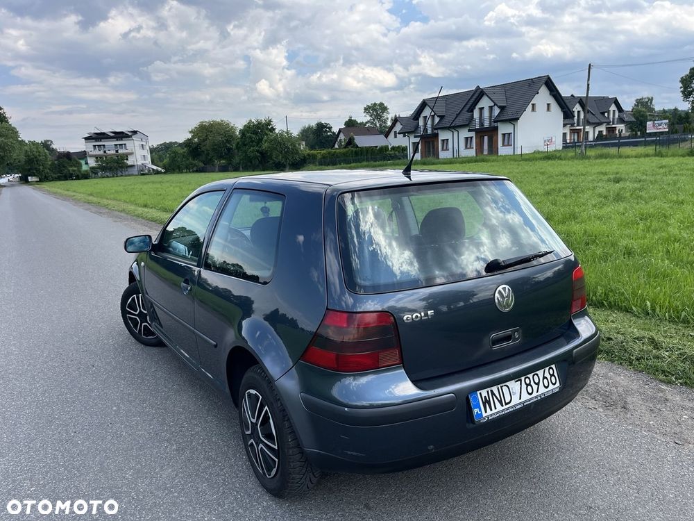Volkswagen Golf 1.4 Comfortline - 9