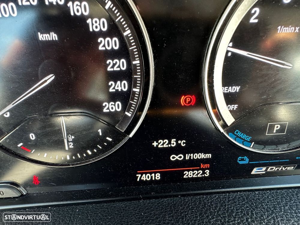 BMW 225xe Active Tourer Advantage - 17