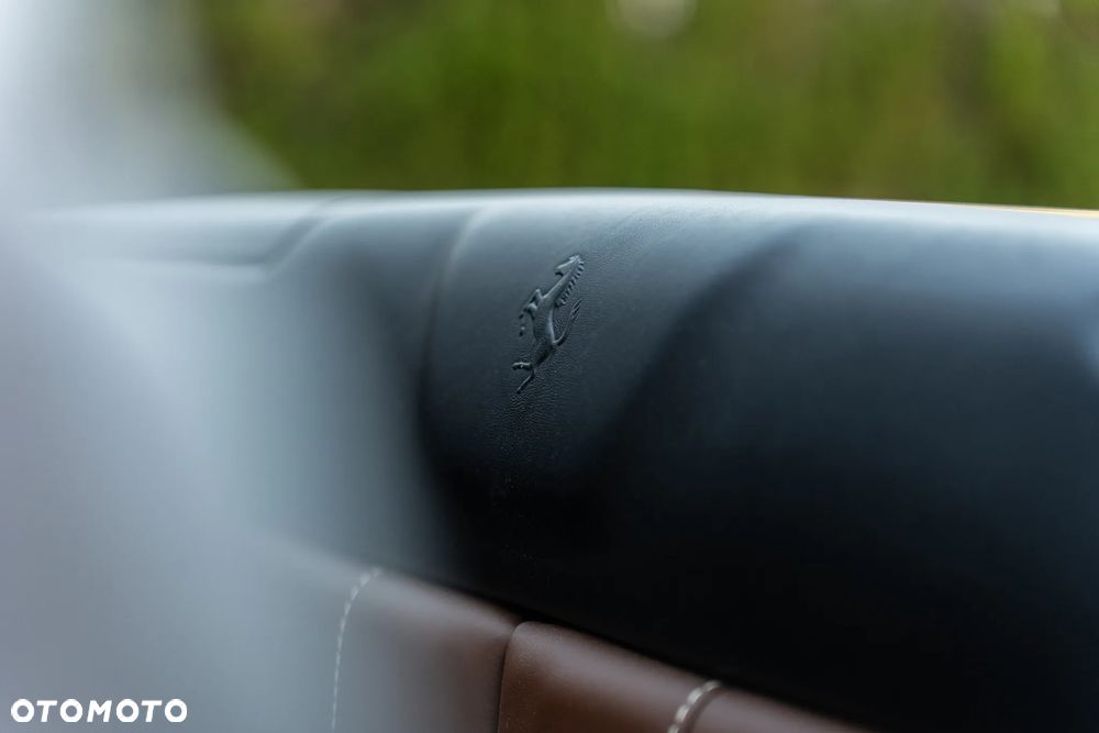 Ferrari California - 34