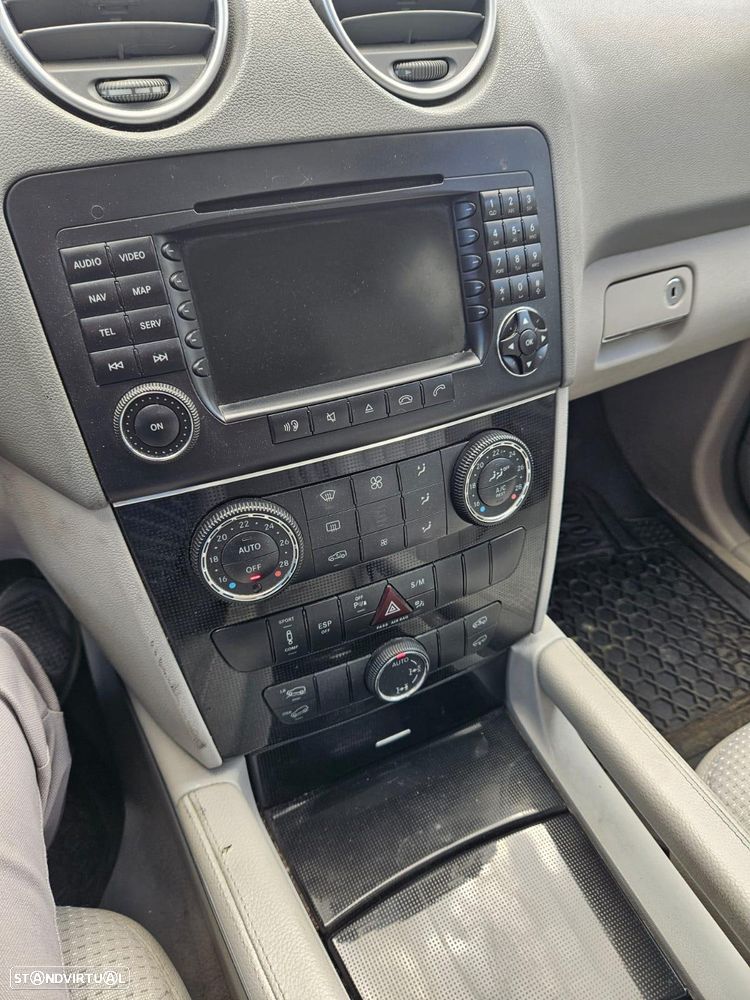 Mercedes-Benz ML 320 CDI - 8