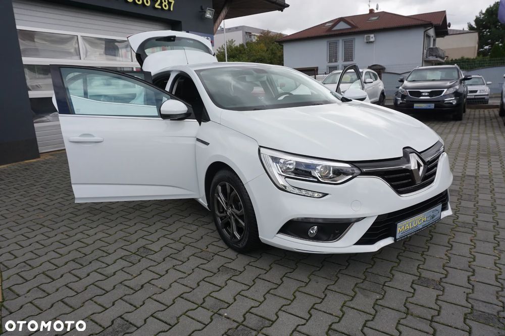 Renault Megane ENERGY TCe 100 LIMITED - 11