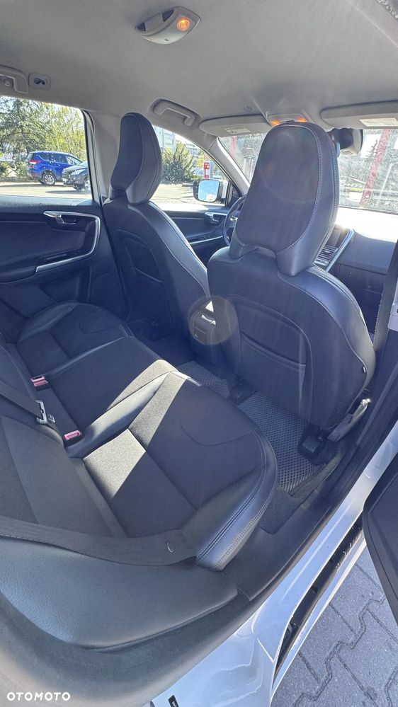 Volvo XC 60 - 14