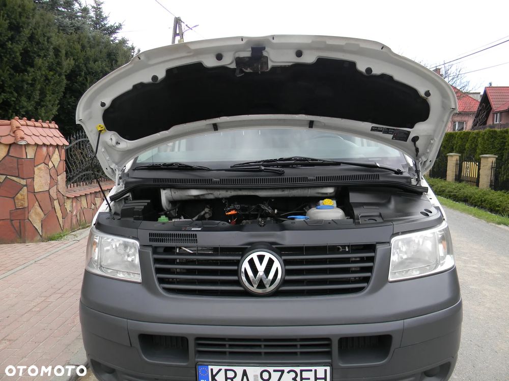 Volkswagen Transporter - 23