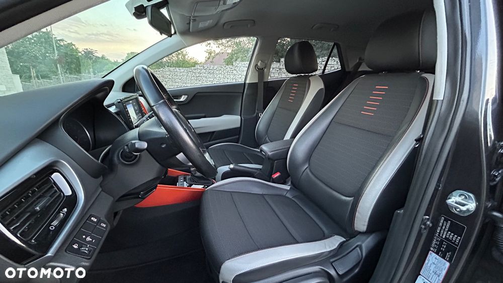 Kia Stonic 1.0 T-GDI DCT OPF Platinum Edition - 21