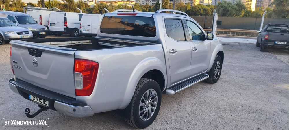 Nissan Pick Up - 3