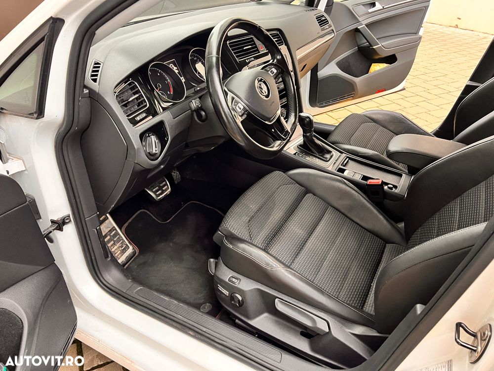 Volkswagen Golf 2.0 BlueTDI DSG Highline - 8