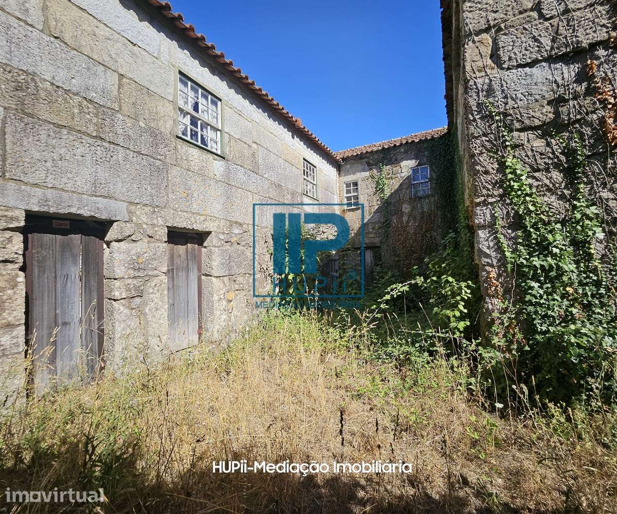 Quinta T5+2 Venda em Vila Boa do Bispo,Marco de Canaveses - Grande imagem: 2/25