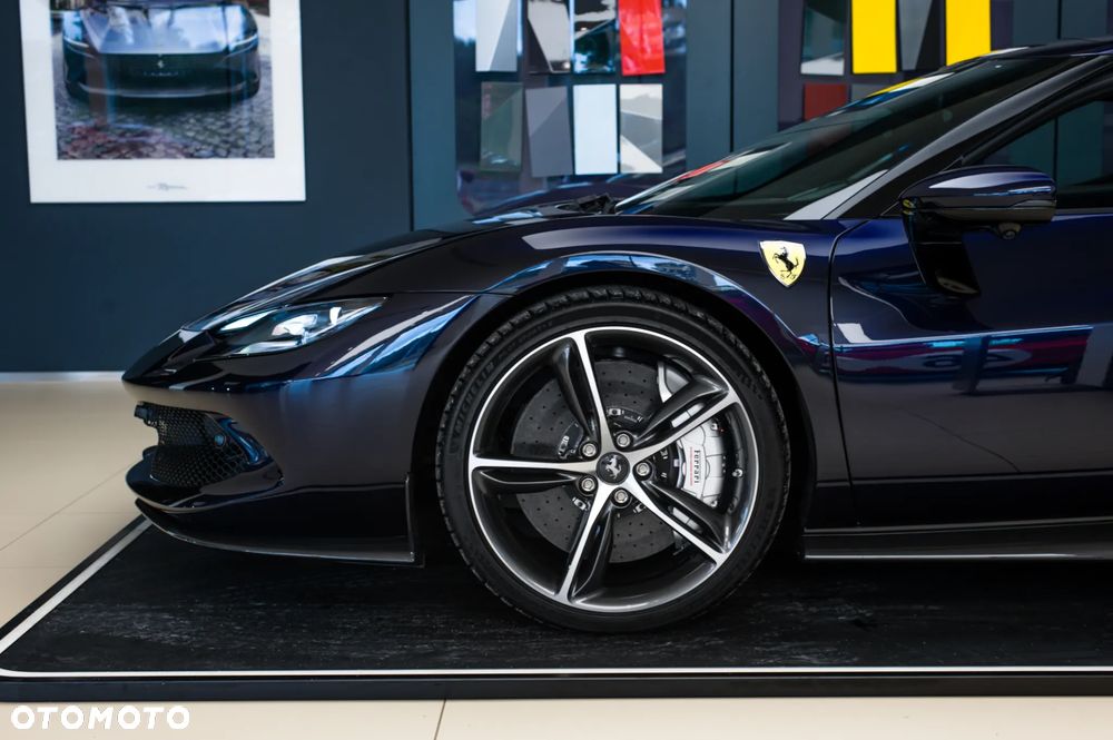 Ferrari 296 GTB - 17