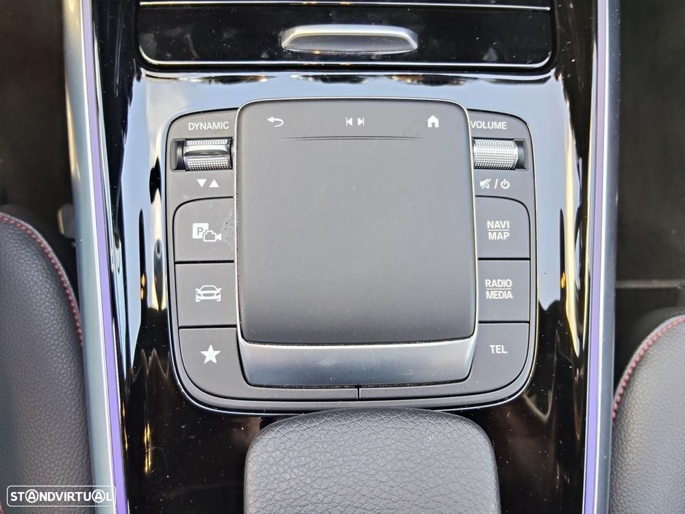 Mercedes-Benz GLA 220 d AMG Line - 25