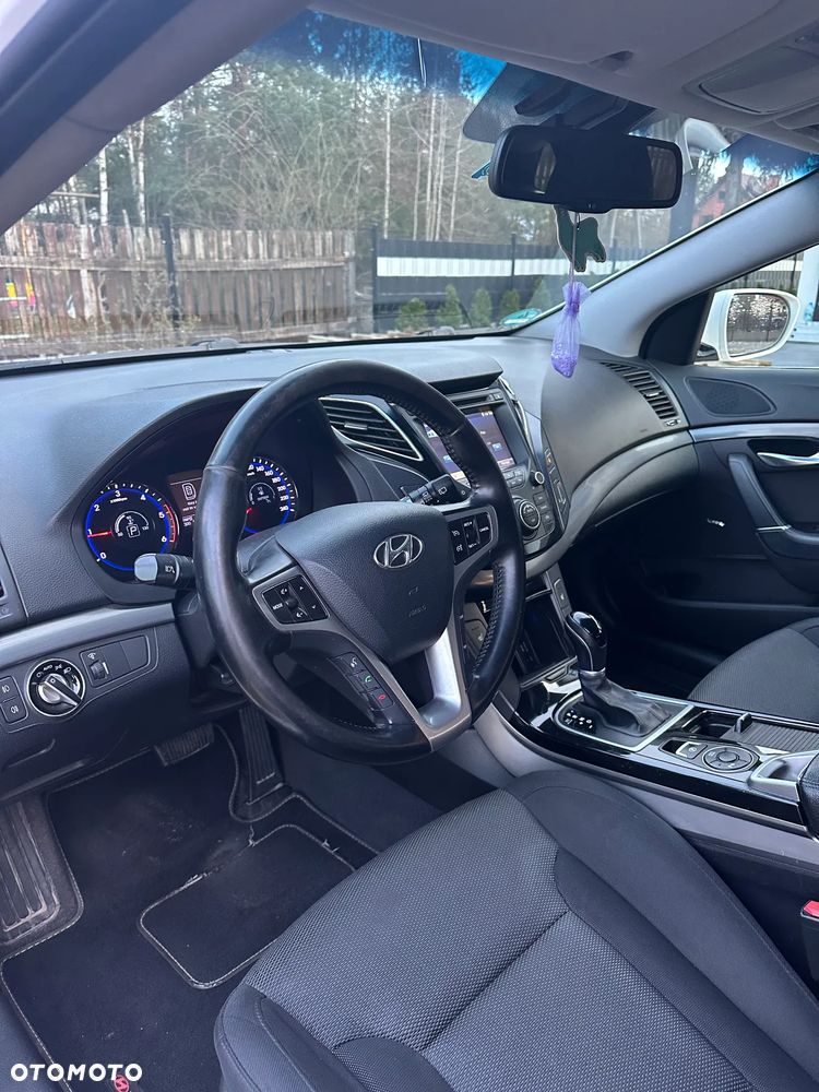 Hyundai i40 1.7 CRDi Comfort + - 26