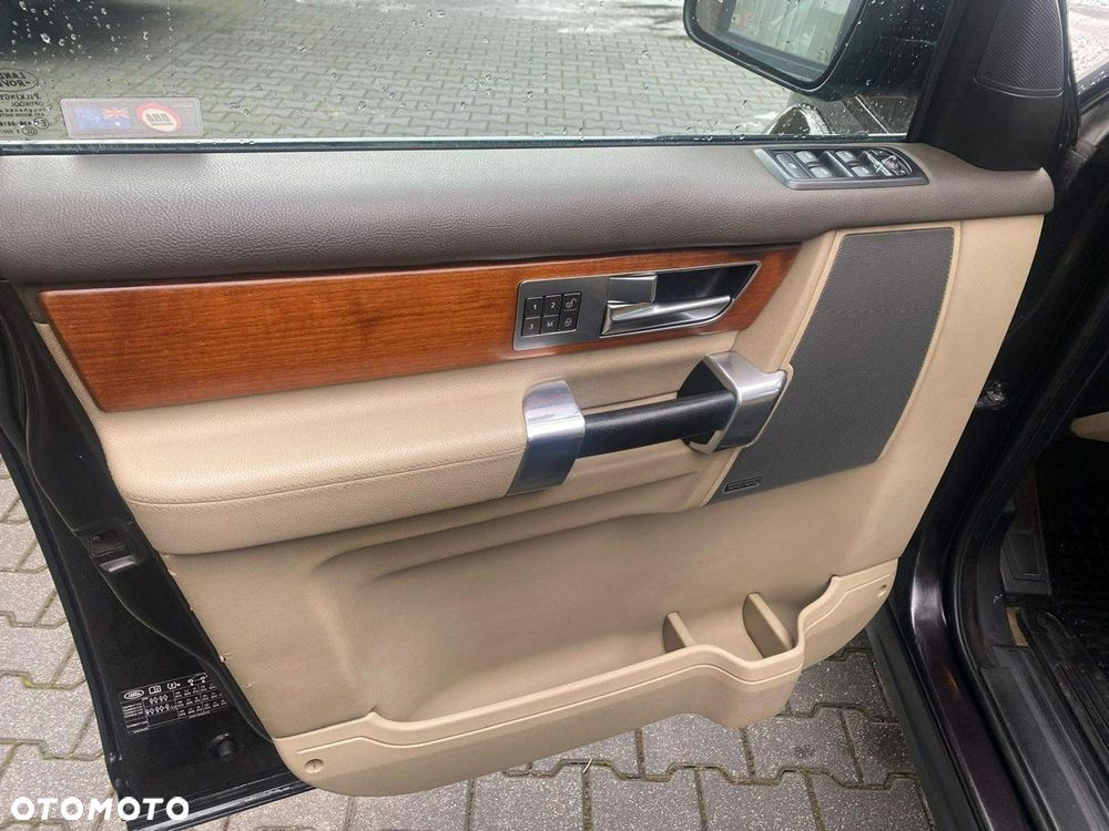 Land Rover Discovery - 17