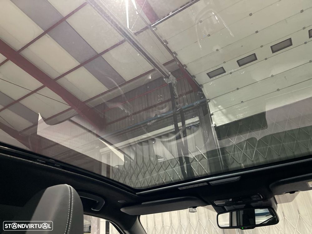 Toyota Yaris Cross 1.5 HDF Luxury - 23