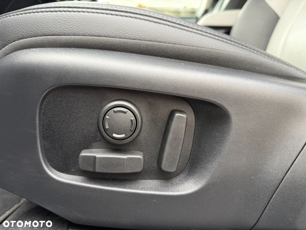 Land Rover Range Rover Evoque D200 R-Dynamic SE - 15