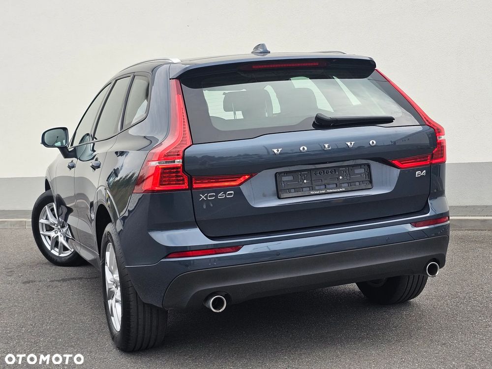 Volvo XC 60 B4 D Geartronic Momentum - 10