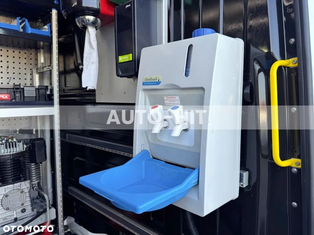 Volkswagen Crafter - 19