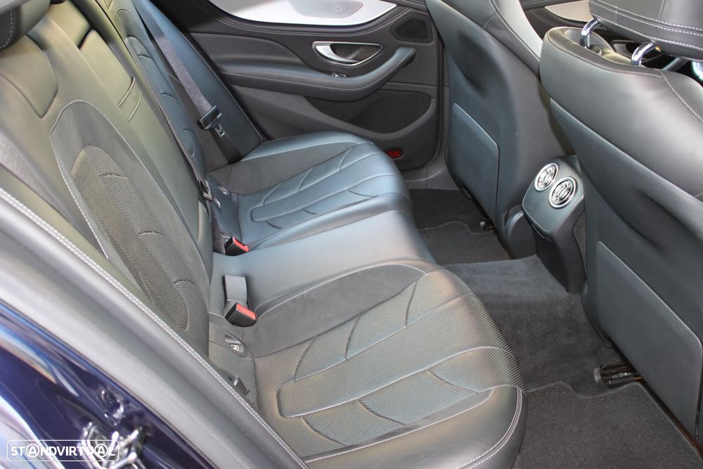 Mercedes-Benz CLS 53 AMG 4Matic+ - 30