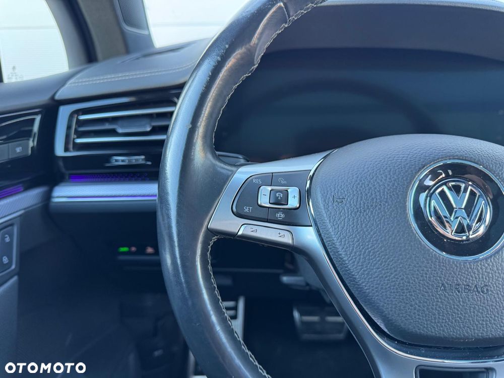 Volkswagen Touareg 3.0 V6 TDI SCR 4Mot R-Line - 17