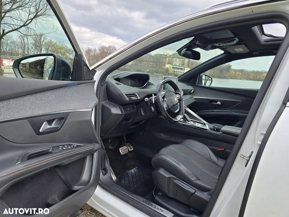 Peugeot 5008 PureTech 180 EAT8 Stop & Start GT Pack - 18