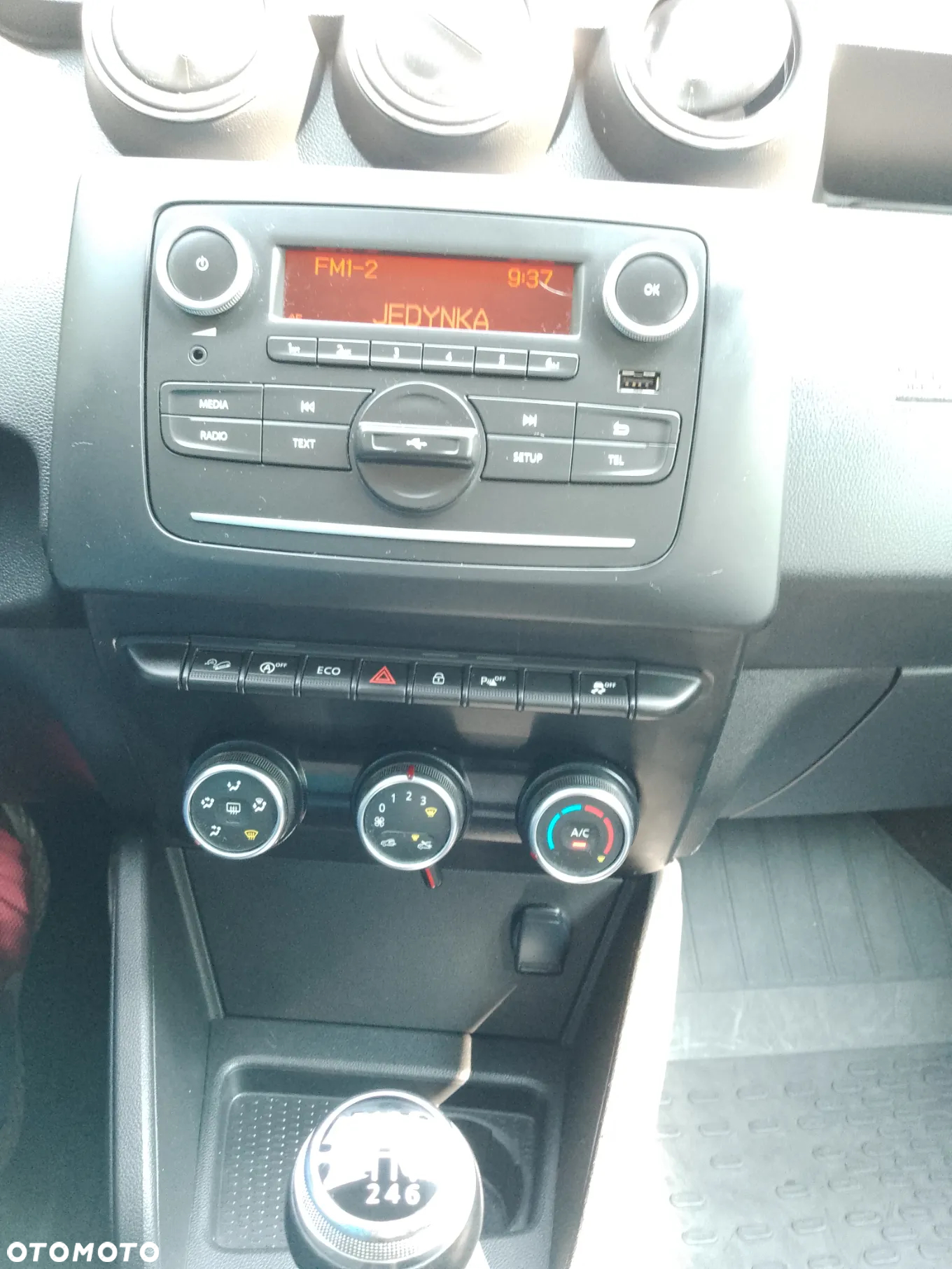 Dacia Duster 1.6 SCe Comfort 4WD - 10
