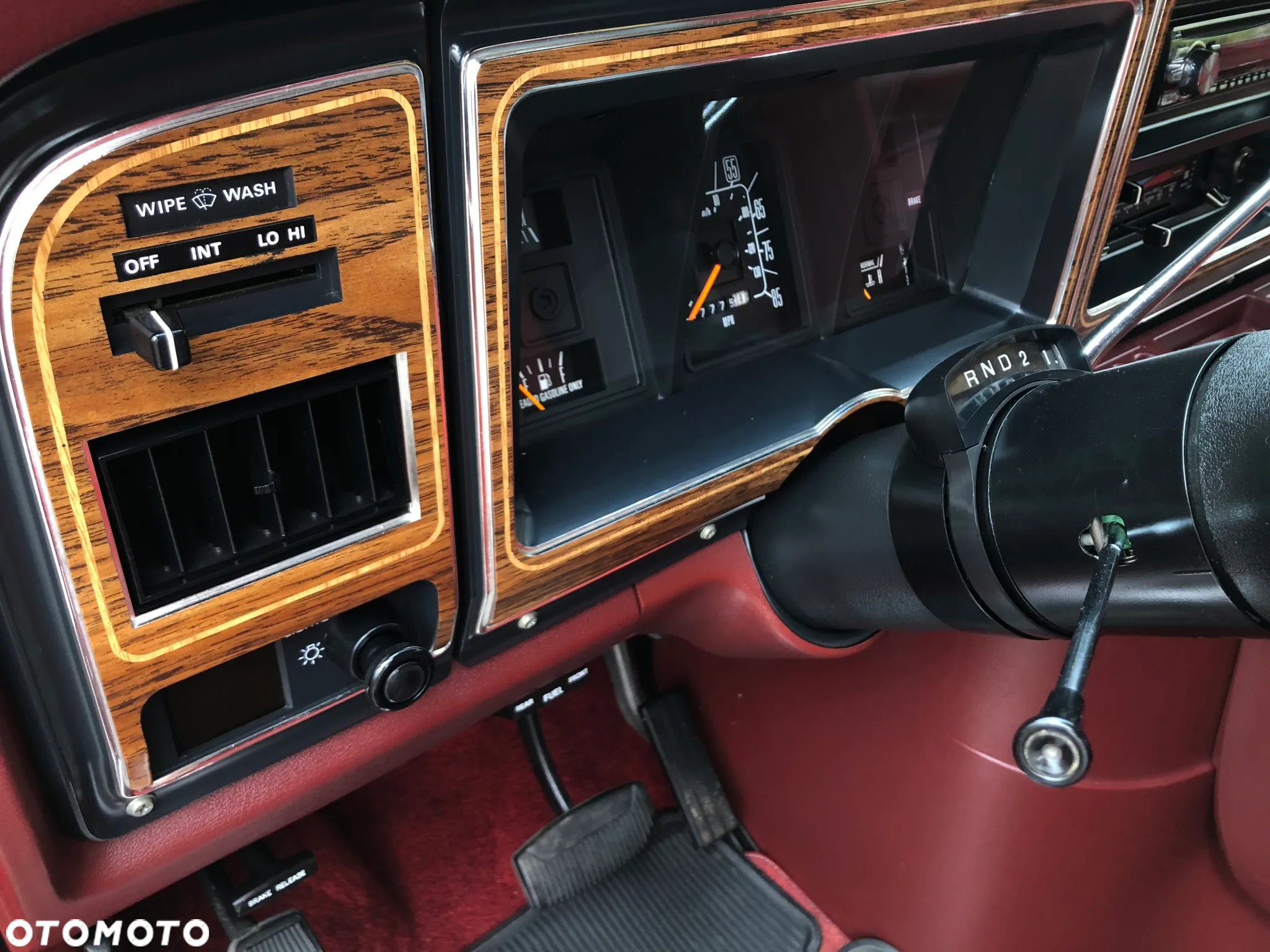 Ford Econoline - 14