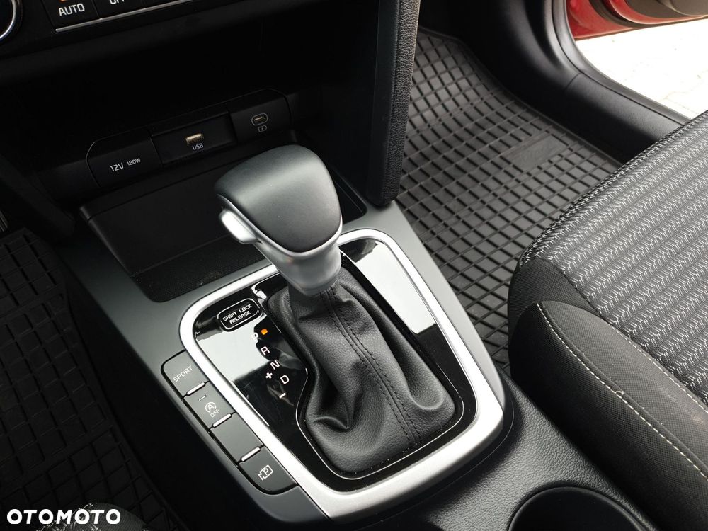 Kia Ceed 1.5 T-GDI M DCT - 15