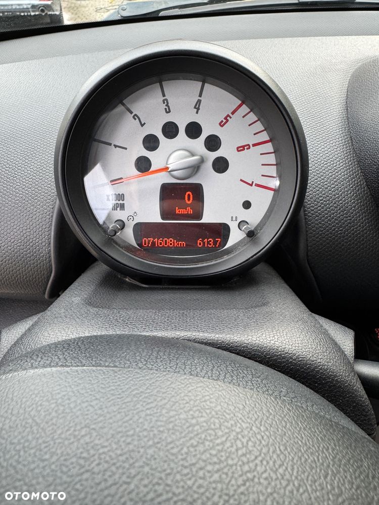 MINI Paceman Cooper D ALL4 - 9